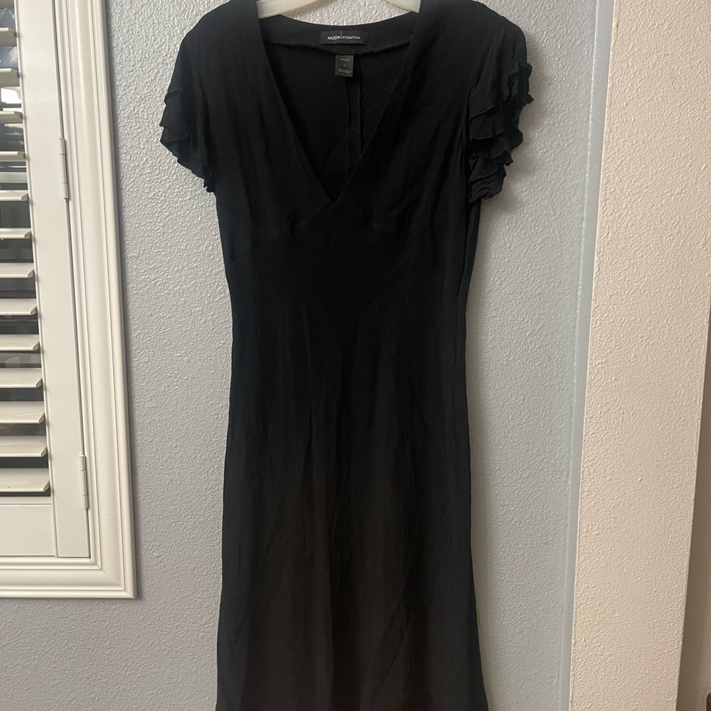 black dress